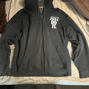 Nike Men's Black Full-Zip Hoodie Jacket
